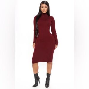 Elegant Burgundy Ribbed Knit Dress- Size L